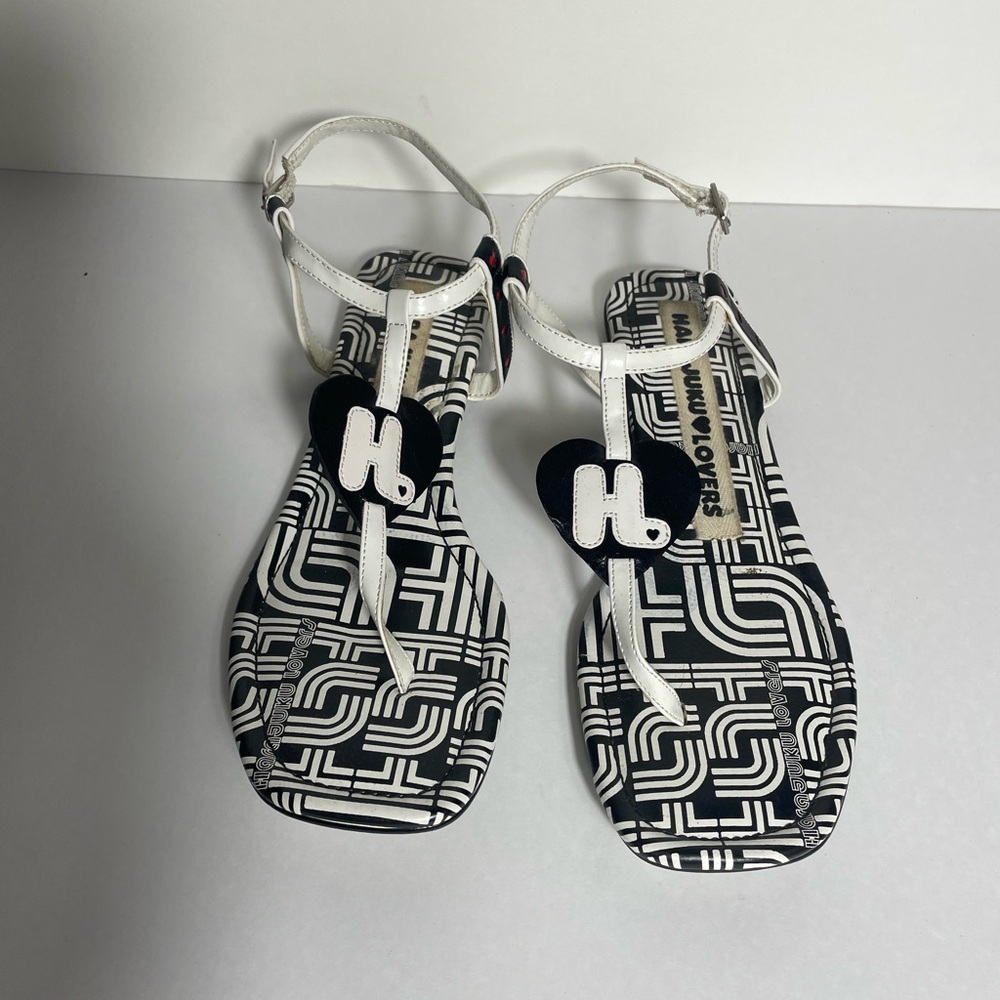 Harajuku Lovers Black and White Sandals with T-strap Design RARE